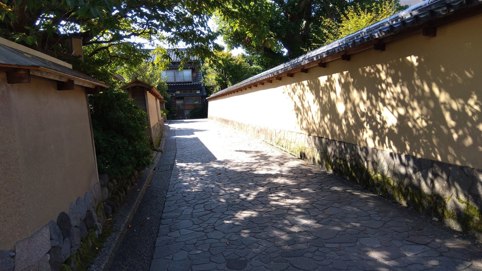 金沢のお香とアロマの香り専門店(石川県金沢市)・金沢観光地・金沢の観光スポット武家屋敷跡近く・人気でおすすめのお土産処-お香専門店のアロマ香房焚屋