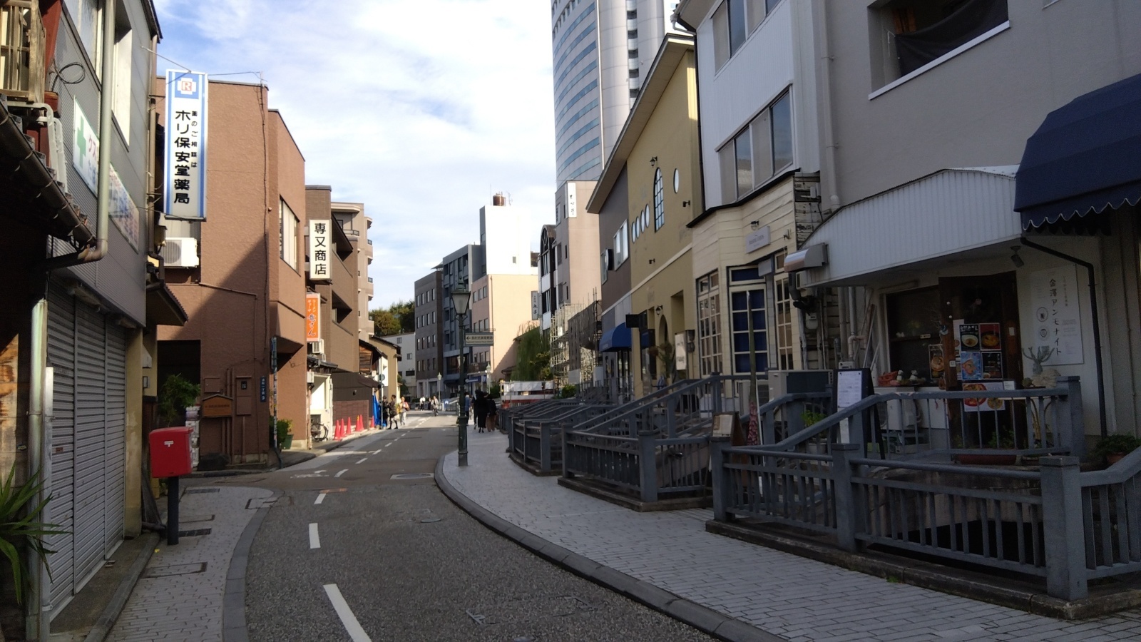 金沢のお香とアロマの香り専門店(石川県金沢市)・金沢観光地・金沢の観光スポット武家屋敷跡近く・人気でおすすめのお土産処-お香専門店のアロマ香房焚屋