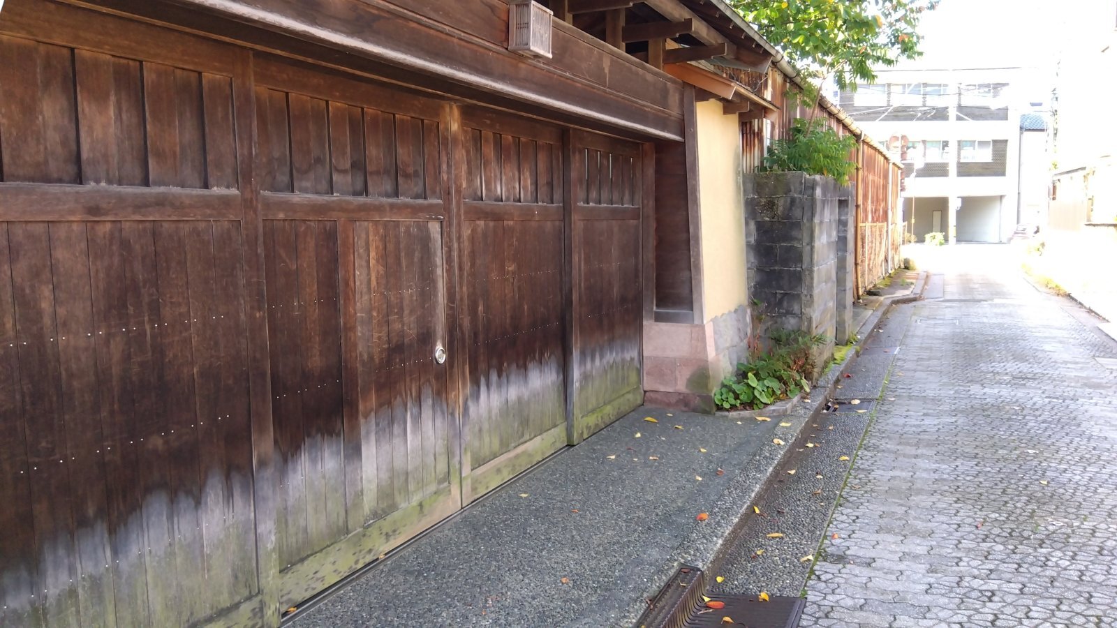金沢のお香とアロマの香り専門店(石川県金沢市)・金沢観光地・金沢の観光スポット武家屋敷跡近く・人気でおすすめのお土産処-お香専門店のアロマ香房焚屋