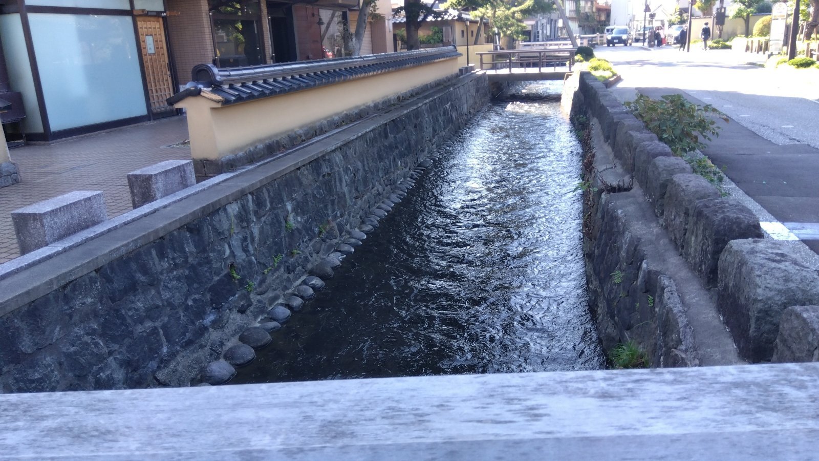 金沢のお香とアロマの香り専門店(石川県金沢市)・金沢観光地・金沢の観光スポット武家屋敷跡近く・人気でおすすめのお土産処-お香専門店のアロマ香房焚屋