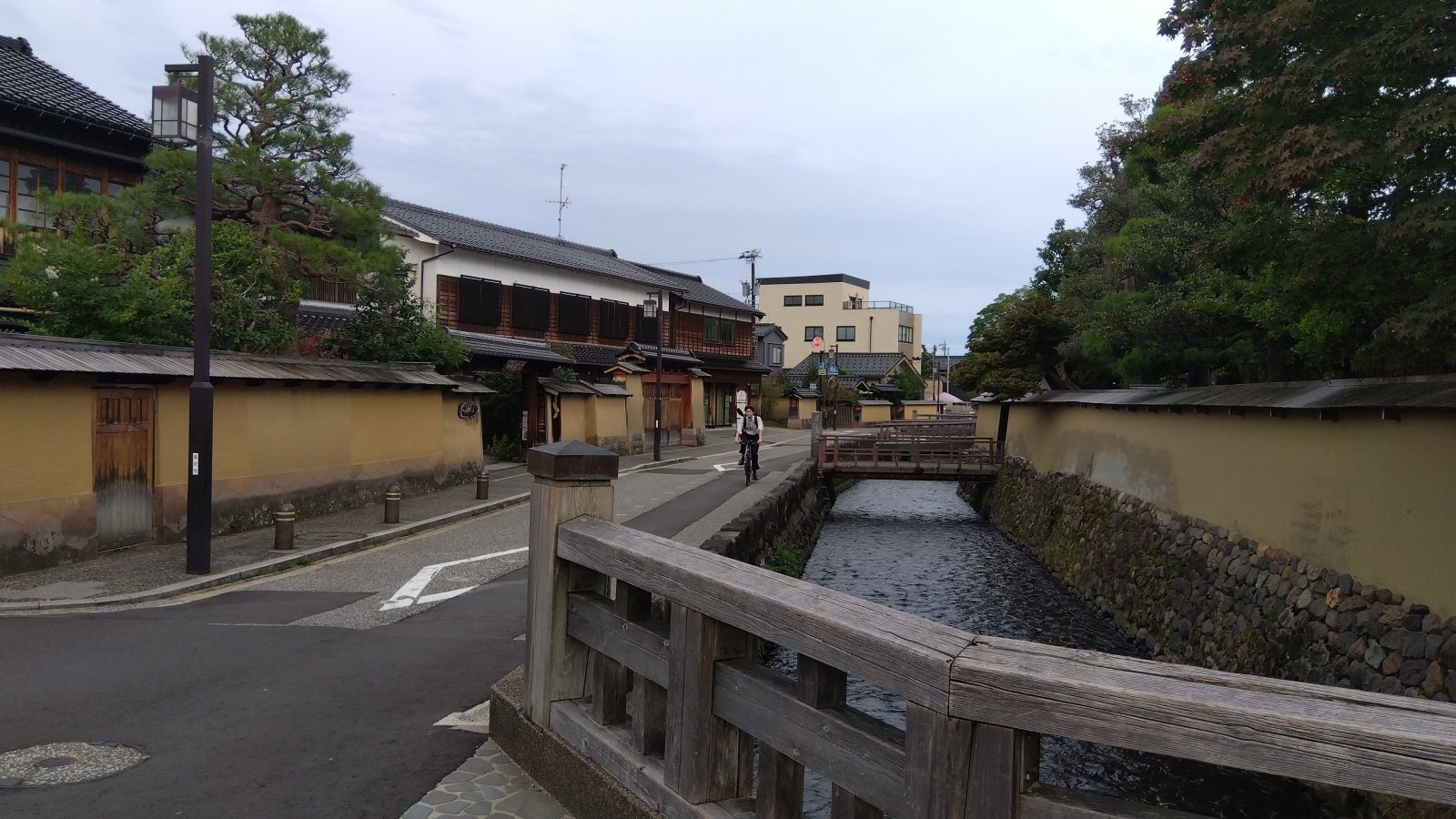 店長SUMI