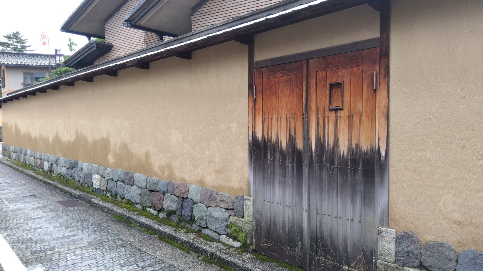 金沢のお香とアロマの香り専門店(石川県金沢市)・金沢観光地・金沢の観光スポット武家屋敷跡近く・人気でおすすめのお土産処-お香専門店のアロマ香房焚屋