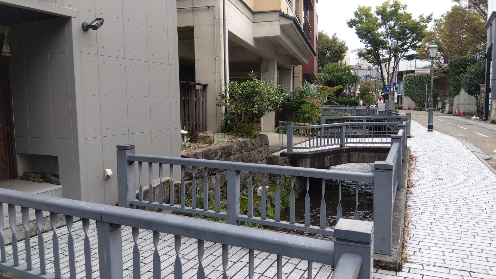 金沢のお香とアロマの香り専門店(石川県金沢市)・金沢観光地・金沢の観光スポット武家屋敷跡近く・人気でおすすめのお土産処-お香専門店のアロマ香房焚屋