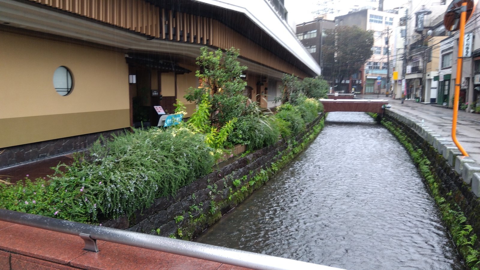 金沢のお香とアロマの香り専門店(石川県金沢市)・金沢観光地・金沢の観光スポット武家屋敷跡近く・人気でおすすめのお土産処-お香専門店のアロマ香房焚屋