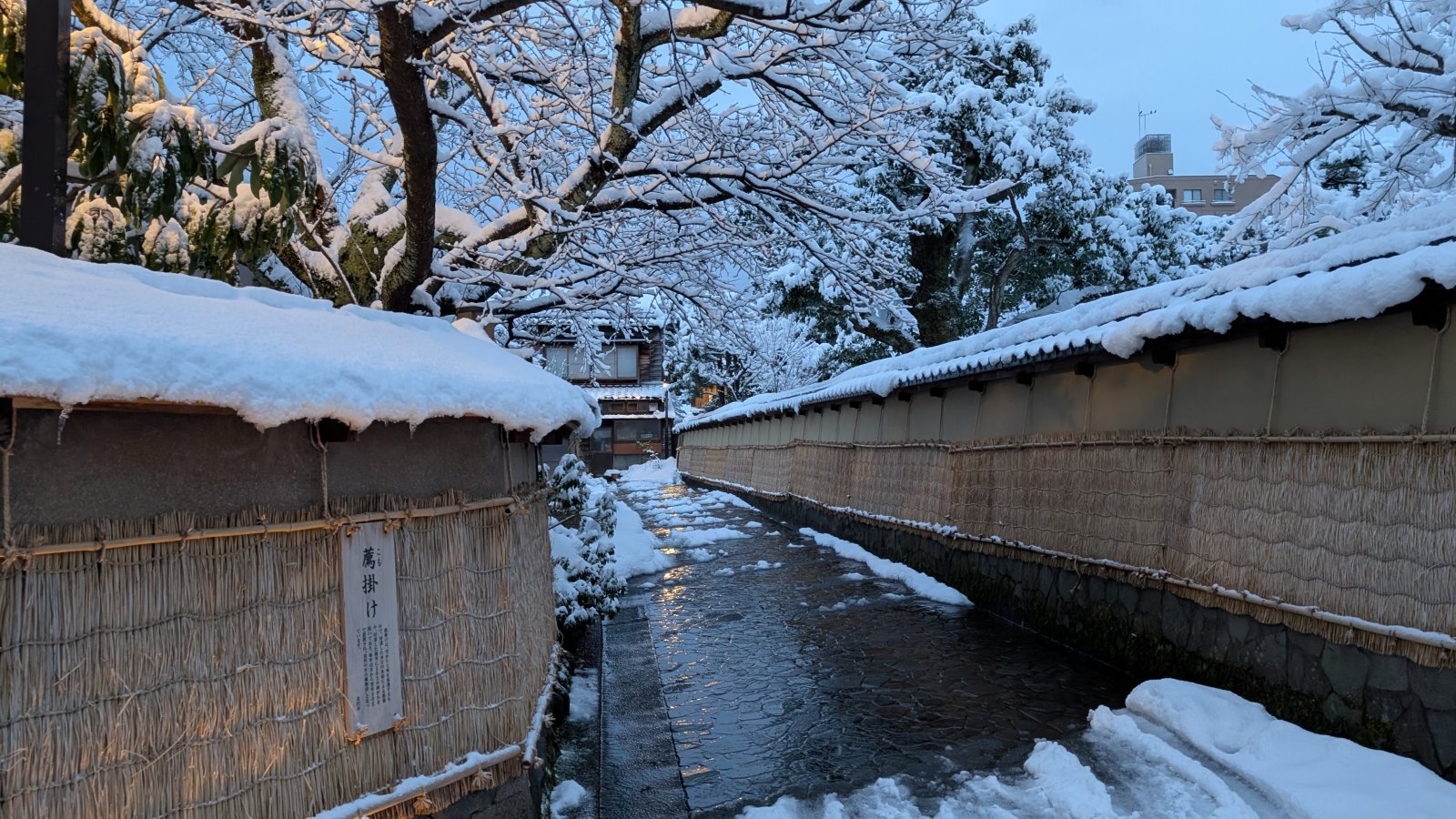 金沢のお香とアロマの香り専門店(石川県金沢市)・金沢観光地・金沢の観光スポット武家屋敷跡近く・人気でおすすめのお土産処-お香専門店のアロマ香房焚屋