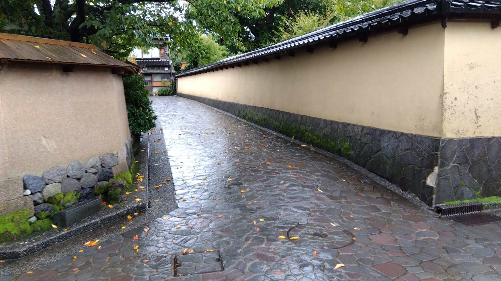 金沢のお香とアロマの香り専門店(石川県金沢市)・金沢観光地・金沢の観光スポット武家屋敷跡近く・人気でおすすめのお土産処-お香専門店のアロマ香房焚屋