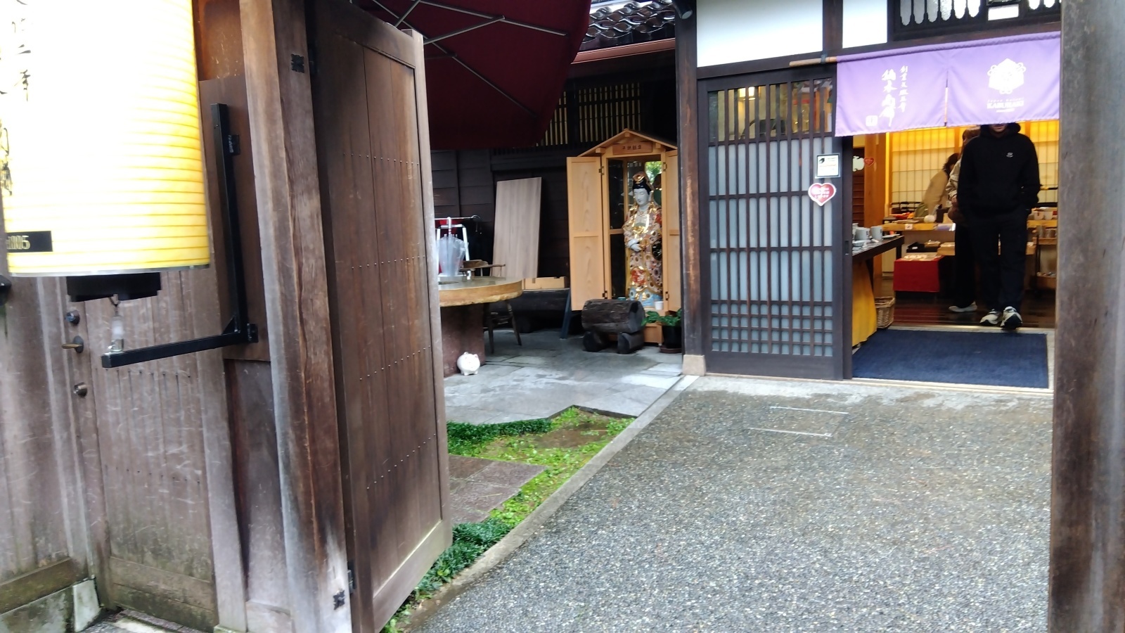 金沢のお香とアロマの香り専門店(石川県金沢市)・金沢観光地・金沢の観光スポット武家屋敷跡近く・人気でおすすめのお土産処-お香専門店のアロマ香房焚屋