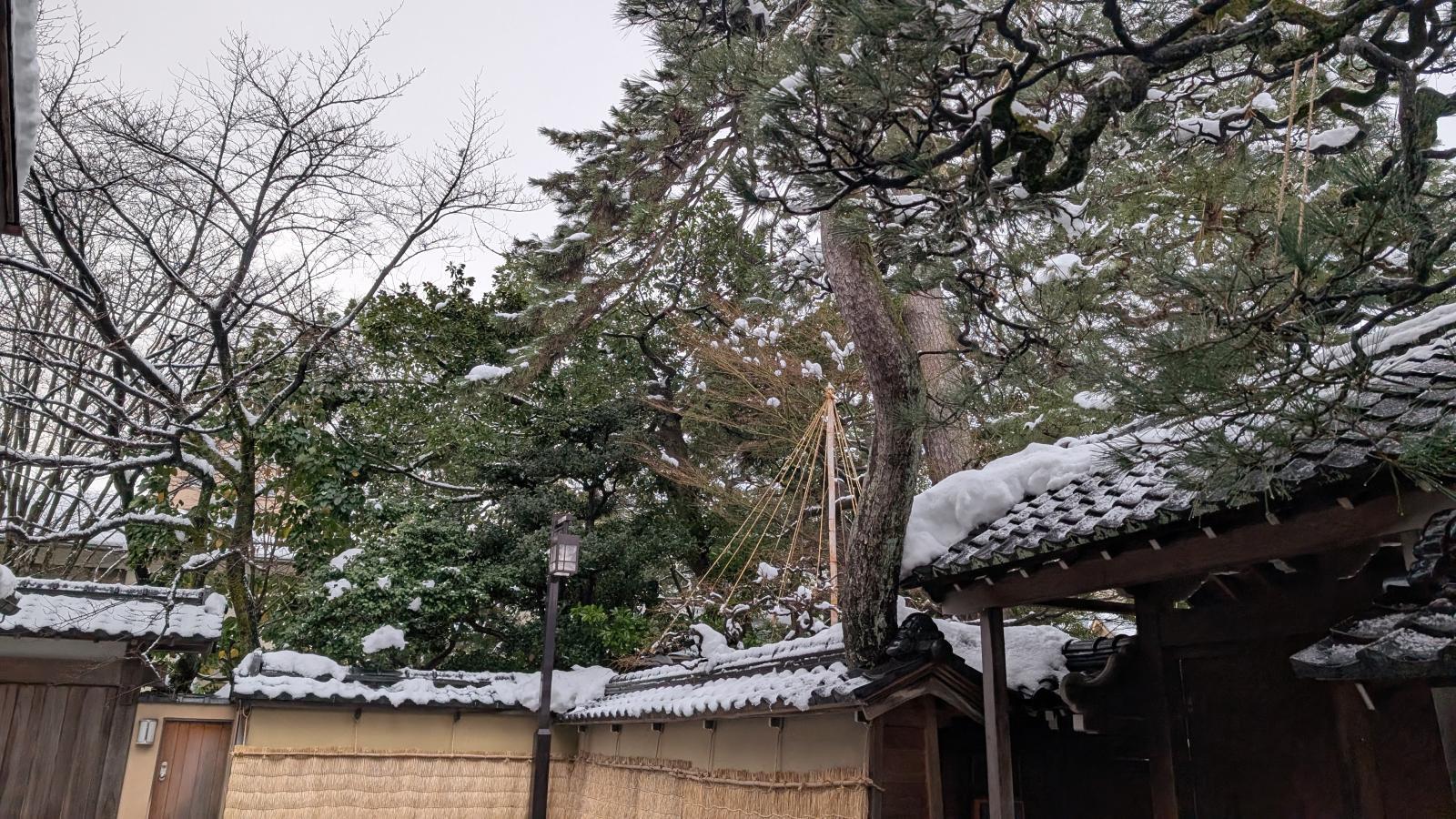 金沢のお香とアロマの香り専門店(石川県金沢市)・金沢観光地・金沢の観光スポット武家屋敷跡近く・人気でおすすめのお土産処-お香専門店のアロマ香房焚屋