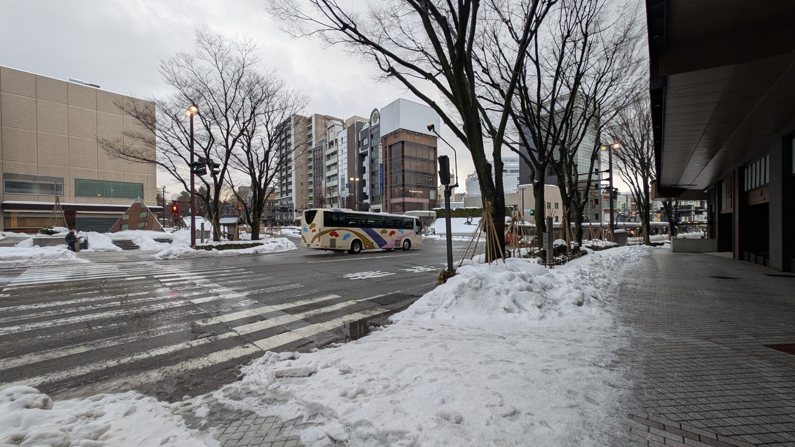金沢のお香とアロマの香り専門店(石川県金沢市)・金沢観光地・金沢の観光スポット武家屋敷跡近く・人気でおすすめのお土産処-お香専門店のアロマ香房焚屋