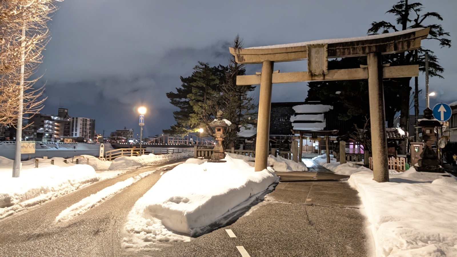 金沢のお香とアロマの香り専門店(石川県金沢市)・金沢観光地・金沢の観光スポット武家屋敷跡近く・人気でおすすめのお土産処-お香専門店のアロマ香房焚屋