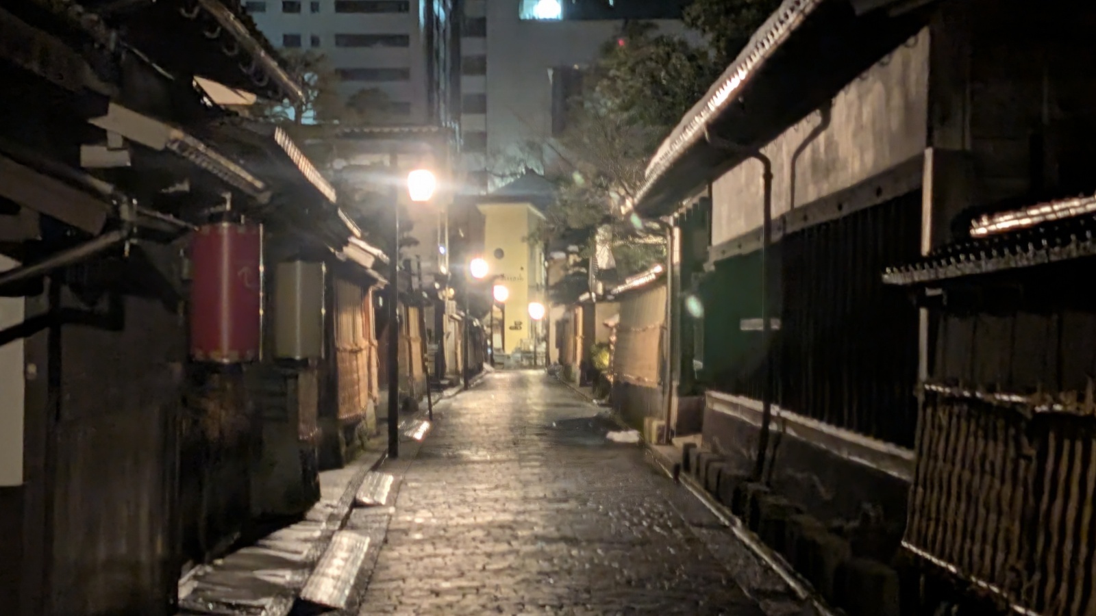 金沢のお香とアロマの香り専門店(石川県金沢市)・金沢観光地・金沢の観光スポット武家屋敷跡近く・人気でおすすめのお土産処-お香専門店のアロマ香房焚屋