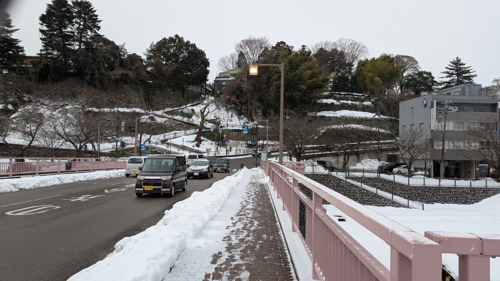 金沢のお香とアロマの香り専門店(石川県金沢市)・金沢観光地・金沢の観光スポット武家屋敷跡近く・人気でおすすめのお土産処-お香専門店のアロマ香房焚屋