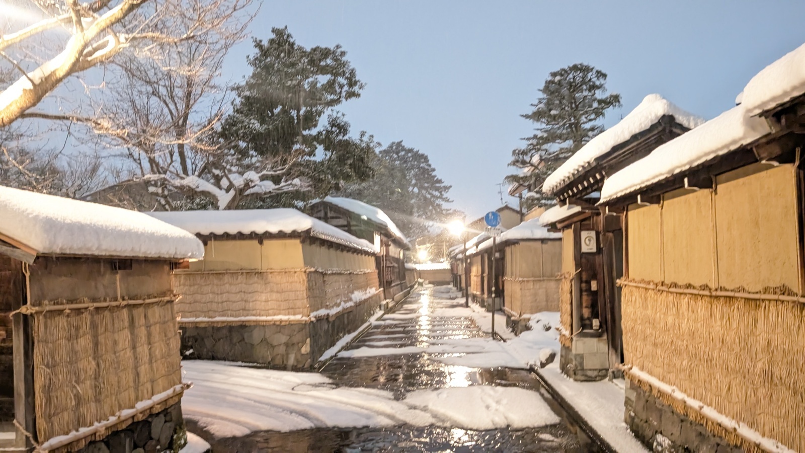 金沢のお香とアロマの香り専門店(石川県金沢市)・金沢観光地・金沢の観光スポット武家屋敷跡近く・人気でおすすめのお土産処-お香専門店のアロマ香房焚屋