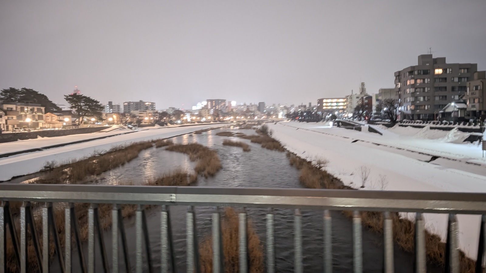 金沢のお香とアロマの香り専門店(石川県金沢市)・金沢観光地・金沢の観光スポット武家屋敷跡近く・人気でおすすめのお土産処-お香専門店のアロマ香房焚屋