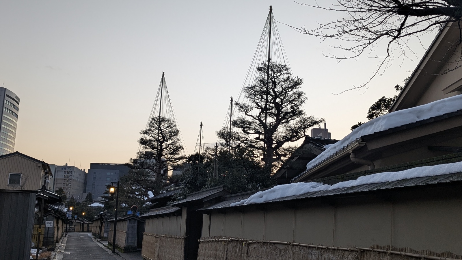 金沢のお香とアロマの香り専門店(石川県金沢市)・金沢観光地・金沢の観光スポット武家屋敷跡近く・人気でおすすめのお土産処-お香専門店のアロマ香房焚屋