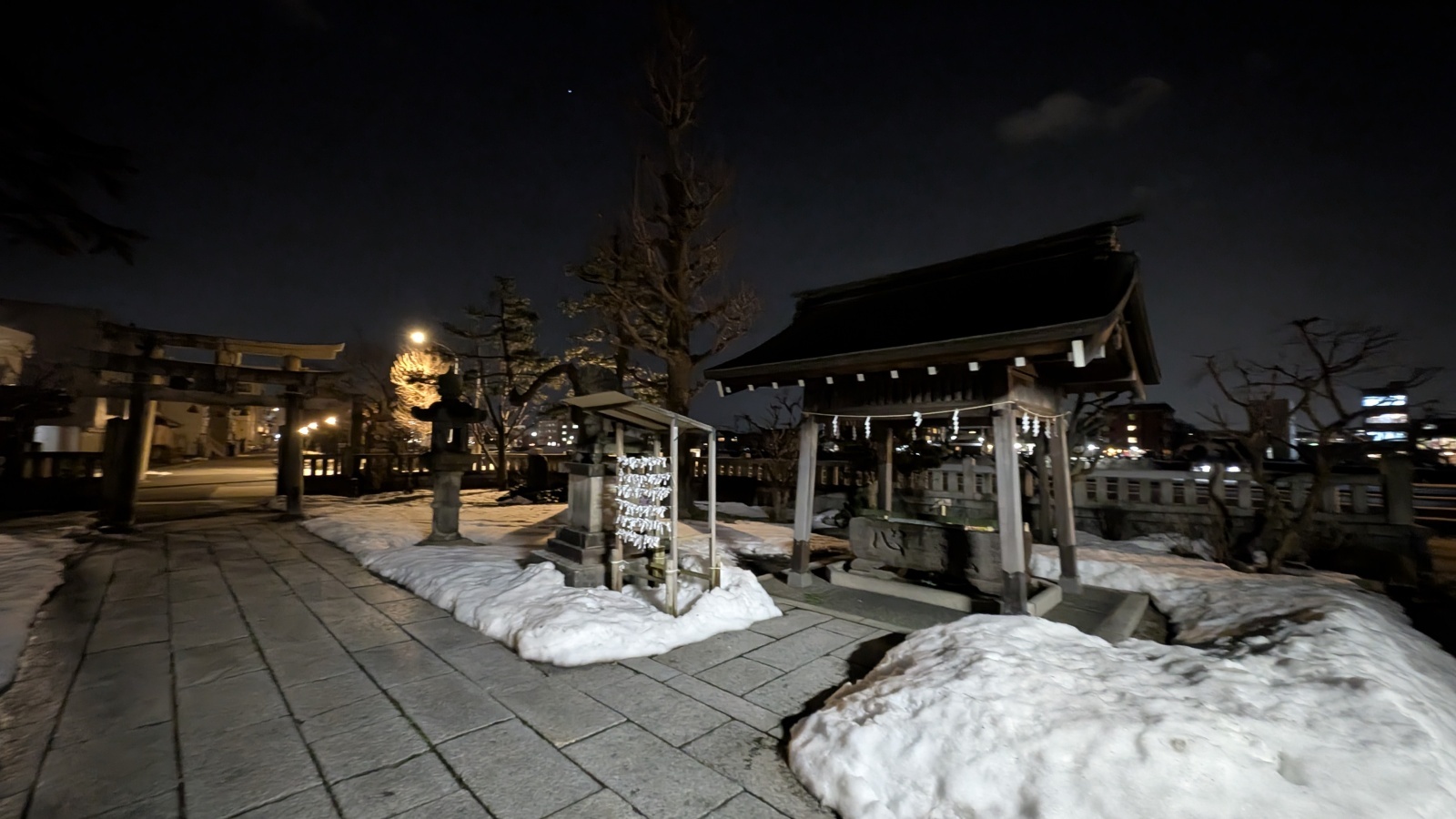 金沢のお香とアロマの香り専門店(石川県金沢市)・金沢観光地・金沢の観光スポット武家屋敷跡近く・人気でおすすめのお土産処-お香専門店のアロマ香房焚屋