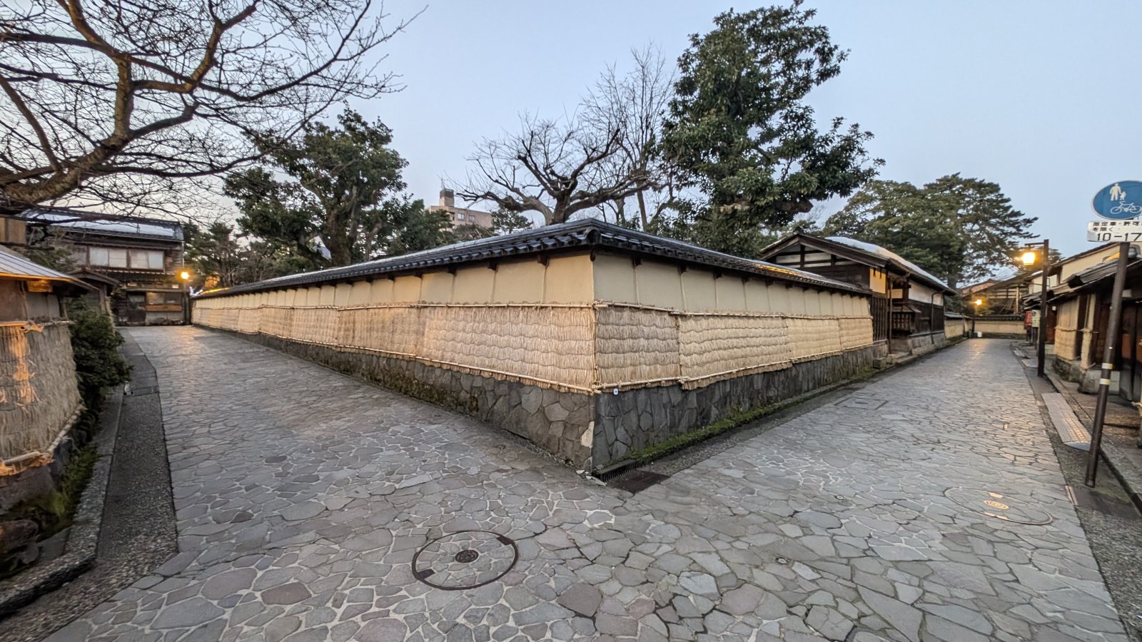 金沢のお香とアロマの香り専門店(石川県金沢市)・金沢観光地・金沢の観光スポット武家屋敷跡近く・人気でおすすめのお土産処-お香専門店のアロマ香房焚屋