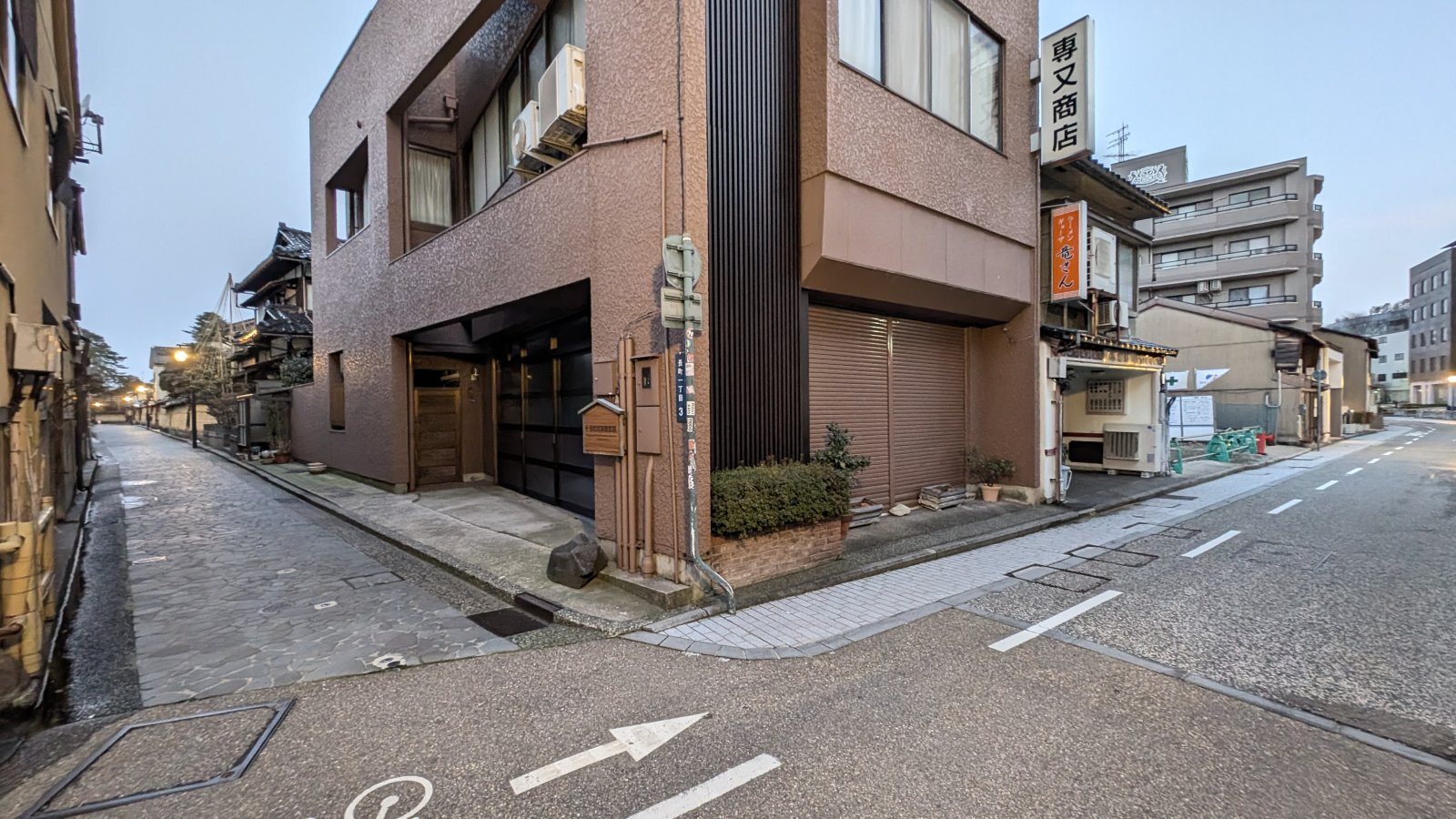 金沢のお香とアロマの香り専門店(石川県金沢市)・金沢観光地・金沢の観光スポット武家屋敷跡近く・人気でおすすめのお土産処-お香専門店のアロマ香房焚屋