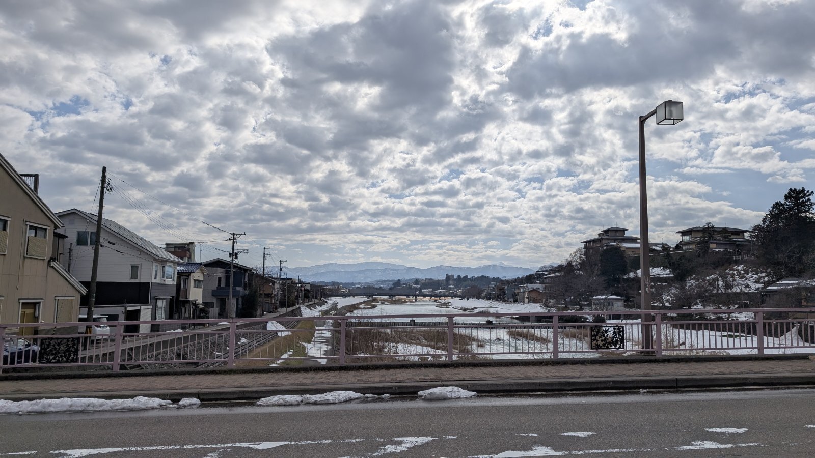 金沢のお香とアロマの香り専門店(石川県金沢市)・金沢観光地・金沢の観光スポット武家屋敷跡近く・人気でおすすめのお土産処-お香専門店のアロマ香房焚屋