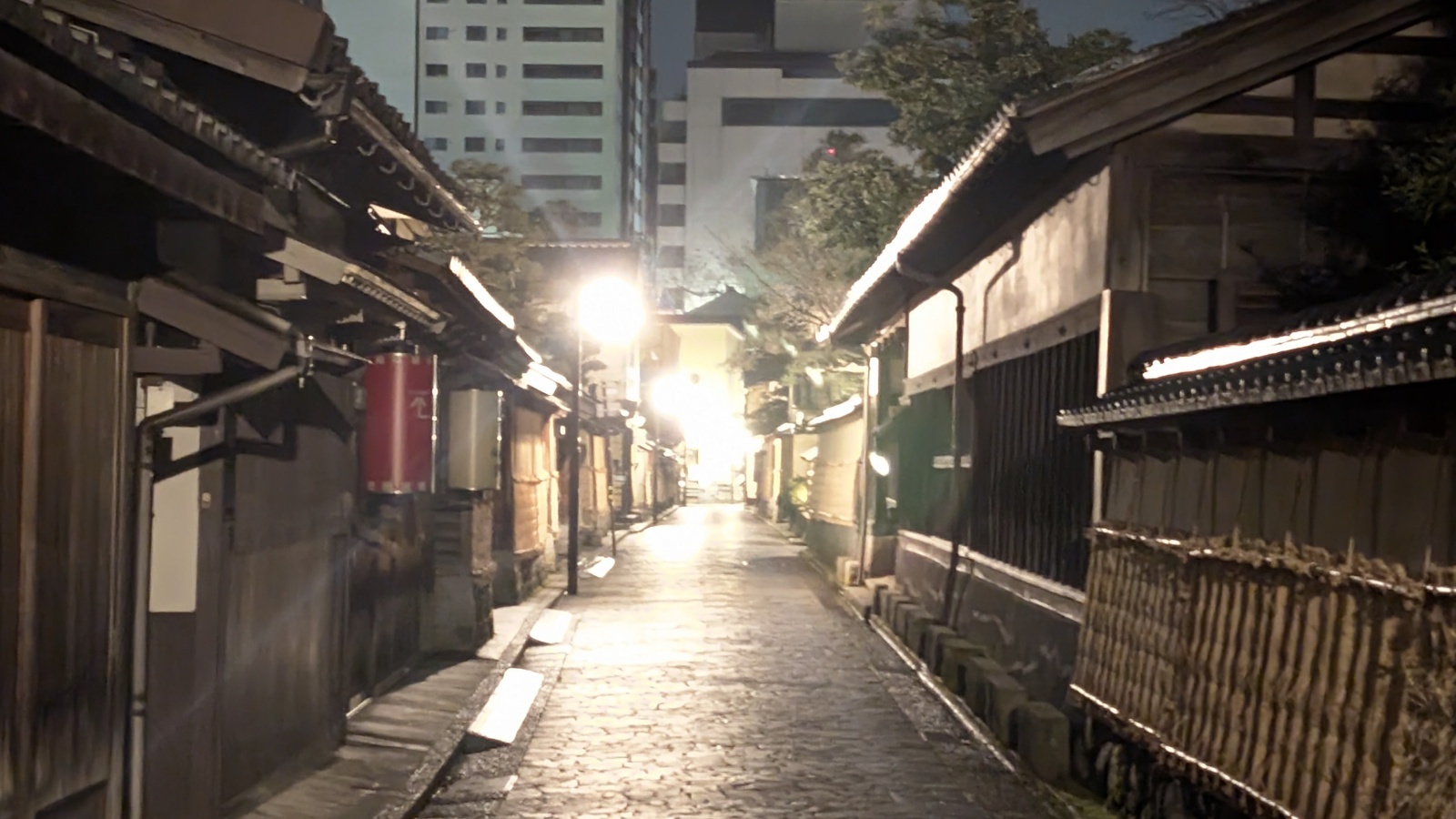 金沢のお香とアロマの香り専門店(石川県金沢市)・金沢観光地・金沢の観光スポット武家屋敷跡近く・人気でおすすめのお土産処-お香専門店のアロマ香房焚屋