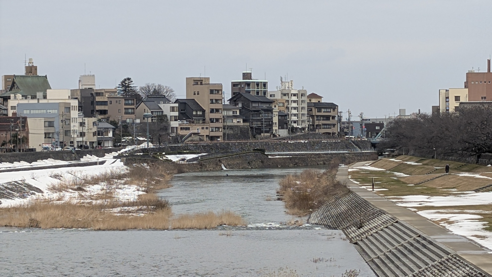 金沢のお香とアロマの香り専門店(石川県金沢市)・金沢観光地・金沢の観光スポット武家屋敷跡近く・人気でおすすめのお土産処-お香専門店のアロマ香房焚屋