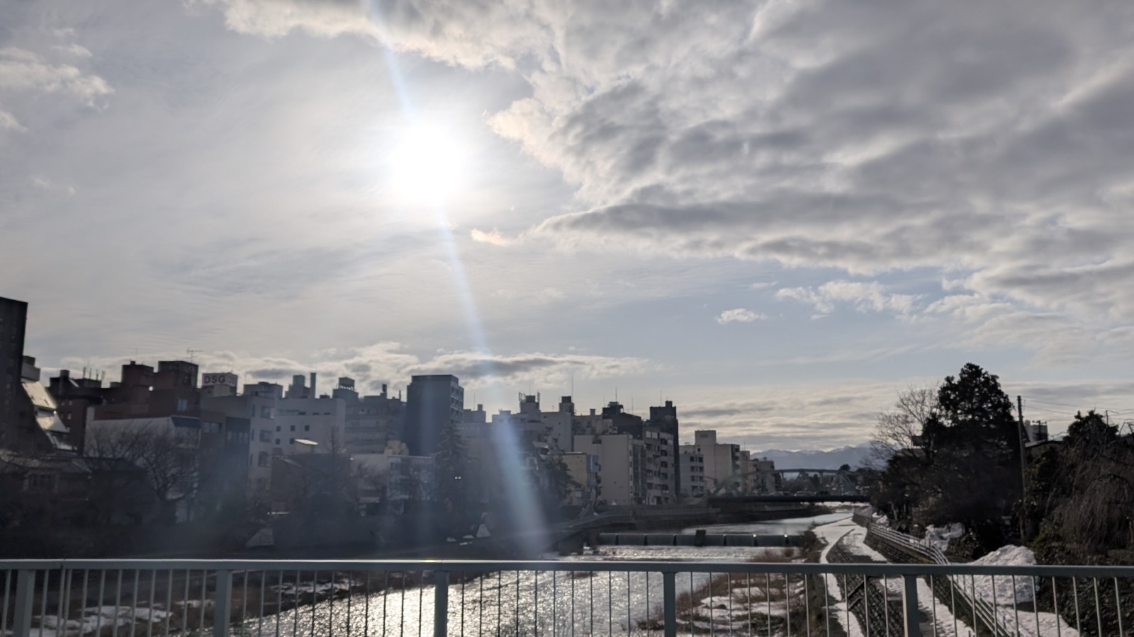 金沢のお香とアロマの香り専門店(石川県金沢市)・金沢観光地・金沢の観光スポット武家屋敷跡近く・人気でおすすめのお土産処-お香専門店のアロマ香房焚屋
