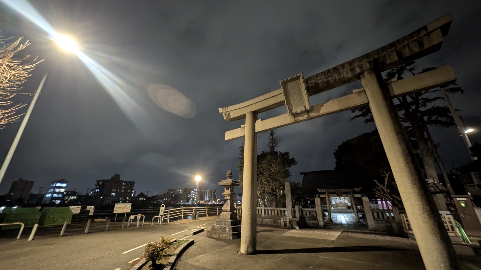 金沢のお香とアロマの香り専門店(石川県金沢市)・金沢観光地・金沢の観光スポット武家屋敷跡近く・人気でおすすめのお土産処-お香専門店のアロマ香房焚屋