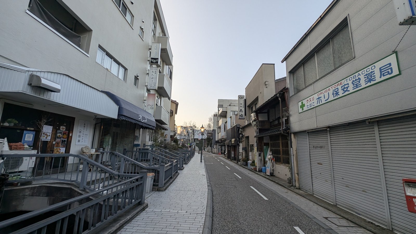 金沢のお香とアロマの香り専門店(石川県金沢市)・金沢観光地・金沢の観光スポット武家屋敷跡近く・人気でおすすめのお土産処-お香専門店のアロマ香房焚屋