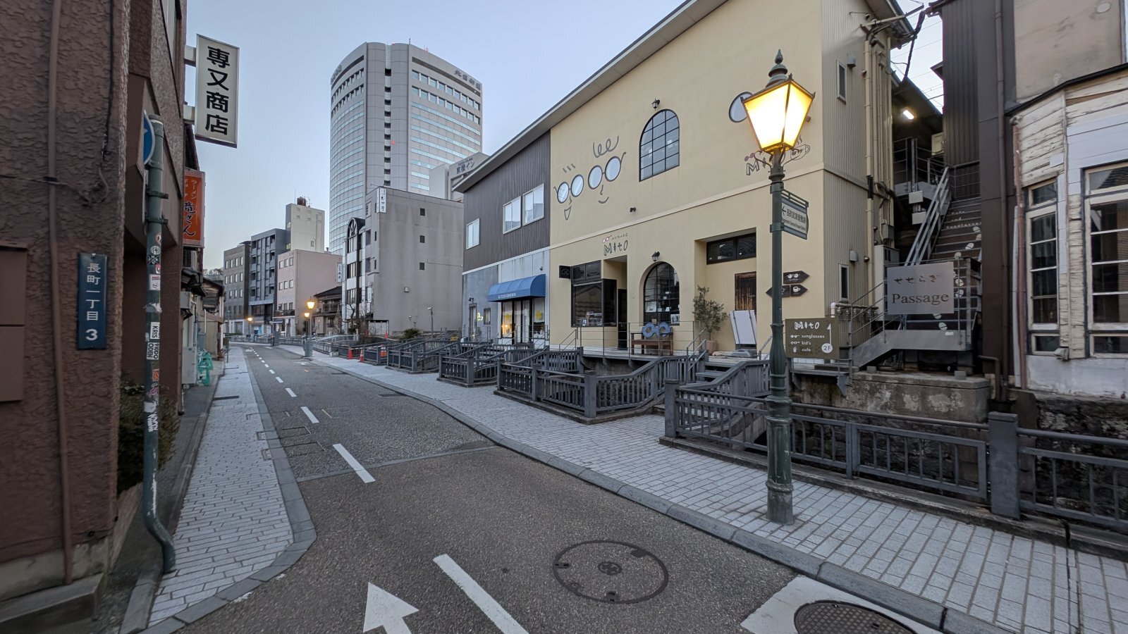 金沢のお香とアロマの香り専門店(石川県金沢市)・金沢観光地・金沢の観光スポット武家屋敷跡近く・人気でおすすめのお土産処-お香専門店のアロマ香房焚屋