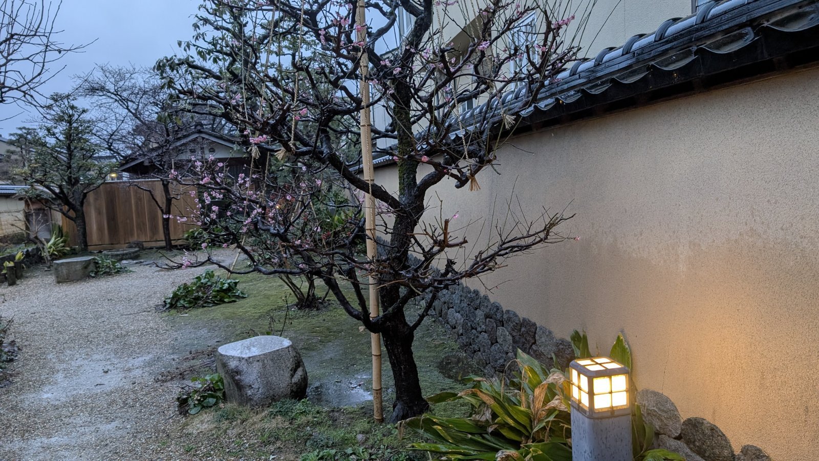 金沢のお香とアロマの香り専門店(石川県金沢市)・金沢観光地・金沢の観光スポット武家屋敷跡近く・人気でおすすめのお土産処-お香専門店のアロマ香房焚屋