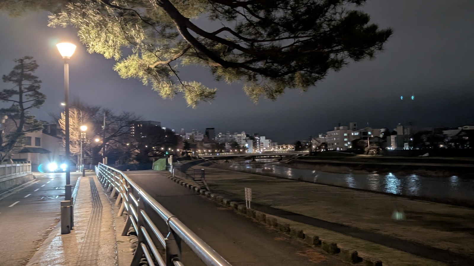 金沢のお香とアロマの香り専門店(石川県金沢市)・金沢観光地・金沢の観光スポット武家屋敷跡近く・人気でおすすめのお土産処-お香専門店のアロマ香房焚屋