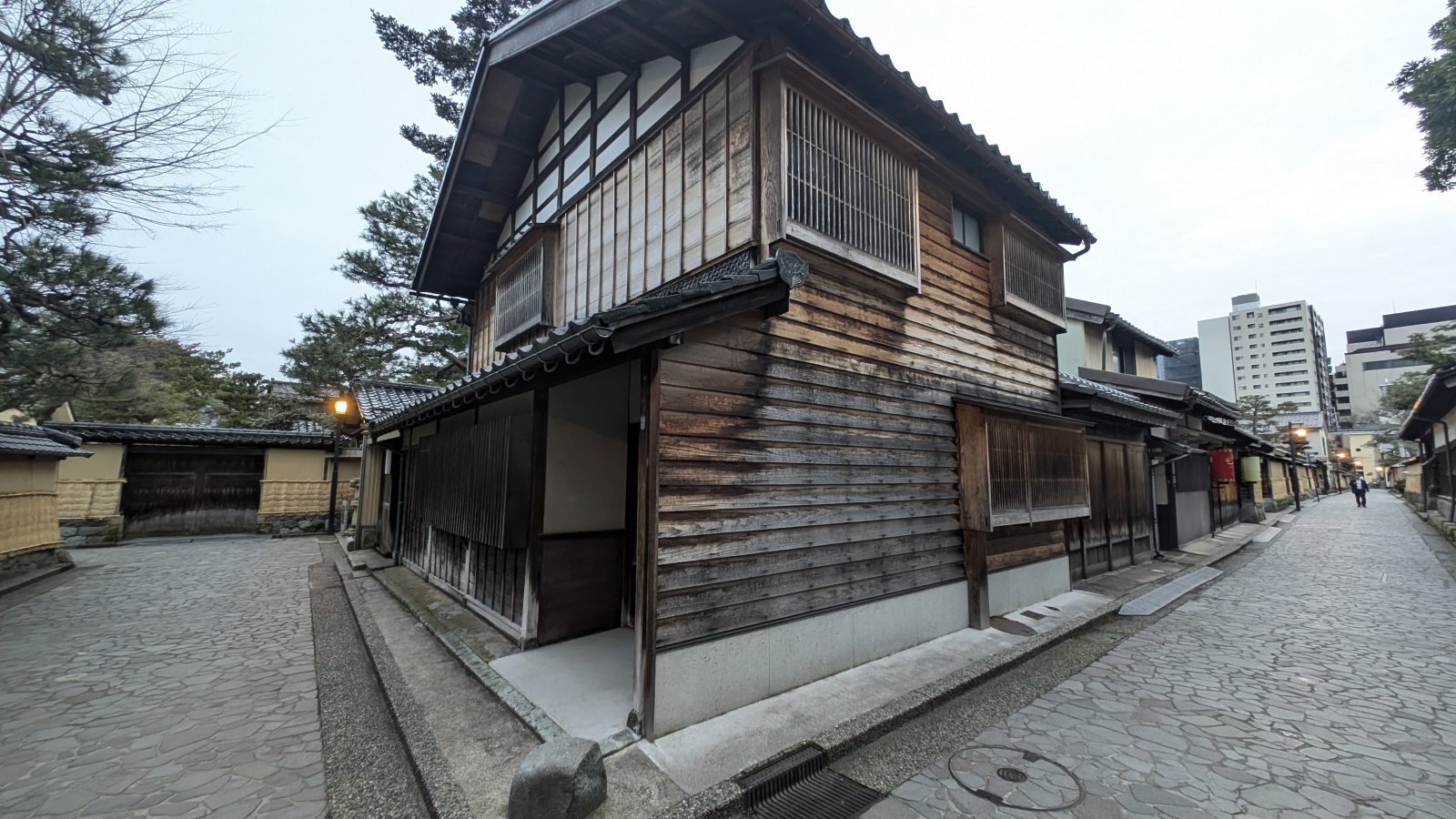 金沢のお香とアロマの香り専門店(石川県金沢市)・金沢観光地・金沢の観光スポット武家屋敷跡近く・人気でおすすめのお土産処-お香専門店のアロマ香房焚屋
