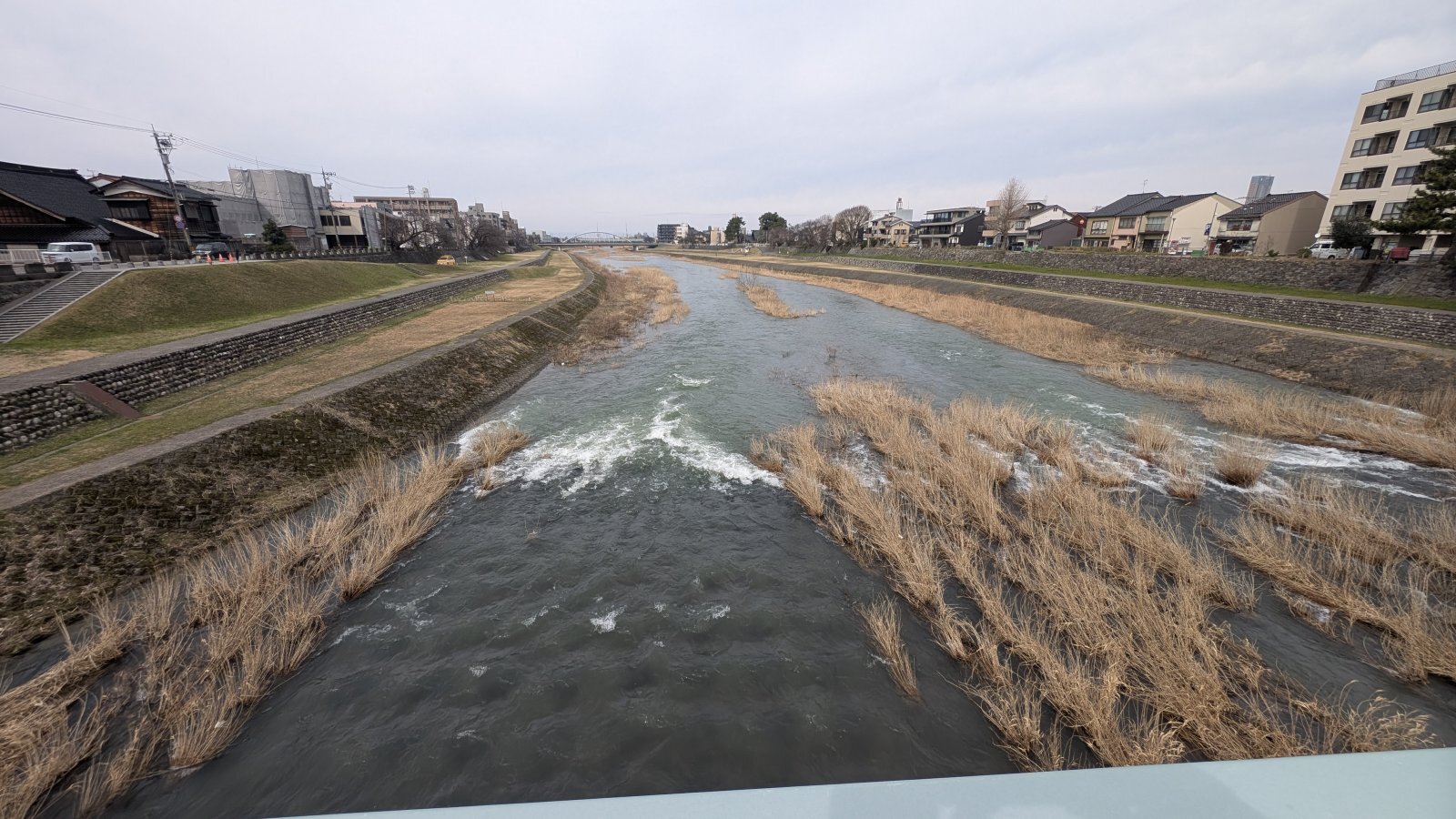 金沢のお香とアロマの香り専門店(石川県金沢市)・金沢観光地・金沢の観光スポット武家屋敷跡近く・人気でおすすめのお土産処-お香専門店のアロマ香房焚屋