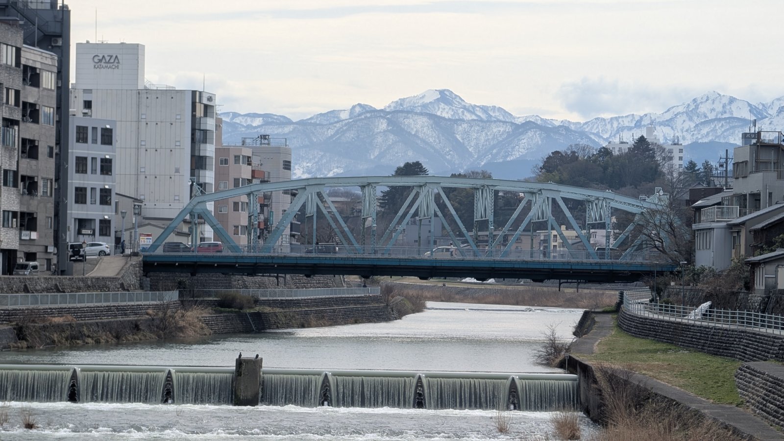 金沢のお香とアロマの香り専門店(石川県金沢市)・金沢観光地・金沢の観光スポット武家屋敷跡近く・人気でおすすめのお土産処-お香専門店のアロマ香房焚屋