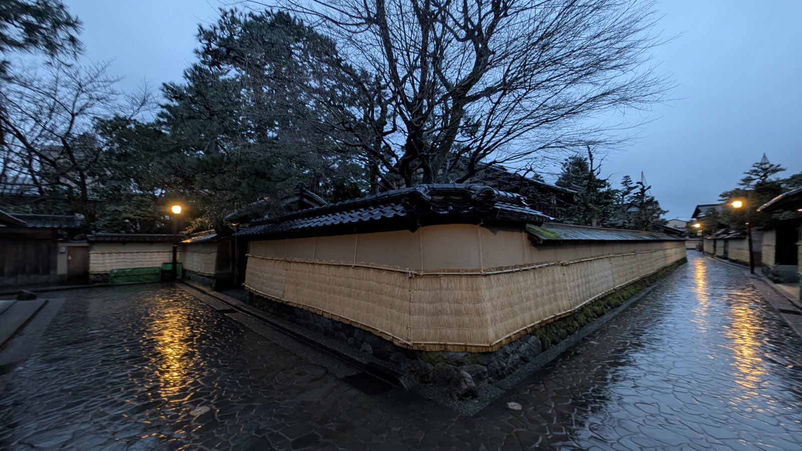 金沢のお香とアロマの香り専門店(石川県金沢市)・金沢観光地・金沢の観光スポット武家屋敷跡近く・人気でおすすめのお土産処-お香専門店のアロマ香房焚屋