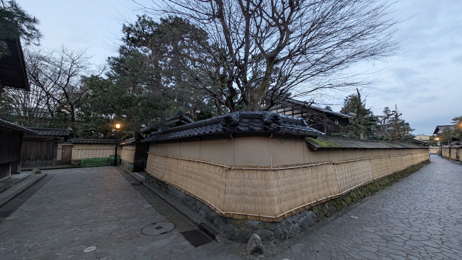 金沢のお香とアロマの香り専門店(石川県金沢市)・金沢観光地・金沢の観光スポット武家屋敷跡近く・人気でおすすめのお土産処-お香専門店のアロマ香房焚屋
