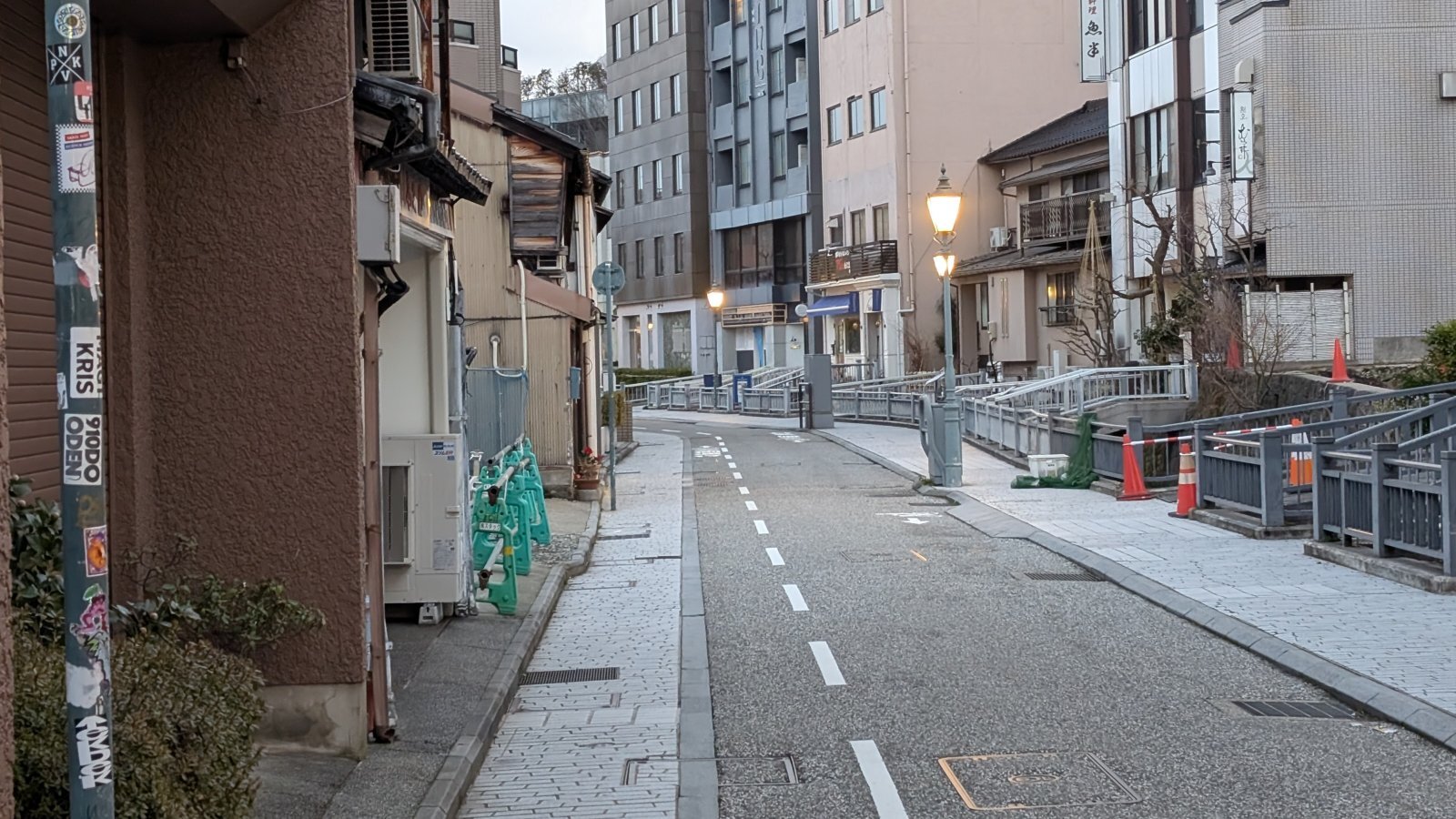 金沢のお香とアロマの香り専門店(石川県金沢市)・金沢観光地・金沢の観光スポット武家屋敷跡近く・人気でおすすめのお土産処-お香専門店のアロマ香房焚屋