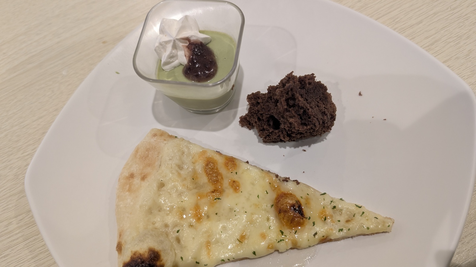 金沢のお香とアロマの香り専門店(石川県金沢市)・金沢観光地・金沢の観光スポット武家屋敷跡近く・人気でおすすめのお土産処-お香専門店のアロマ香房焚屋