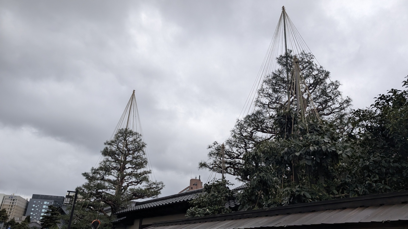 金沢のお香とアロマの香り専門店(石川県金沢市)・金沢観光地・金沢の観光スポット武家屋敷跡近く・人気でおすすめのお土産処-お香専門店のアロマ香房焚屋
