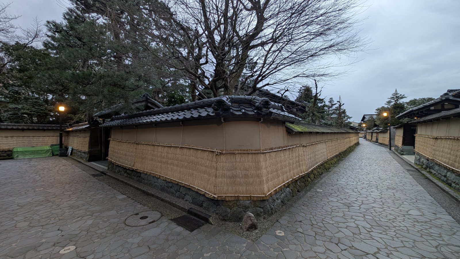 金沢のお香とアロマの香り専門店(石川県金沢市)・金沢観光地・金沢の観光スポット武家屋敷跡近く・人気でおすすめのお土産処-お香専門店のアロマ香房焚屋