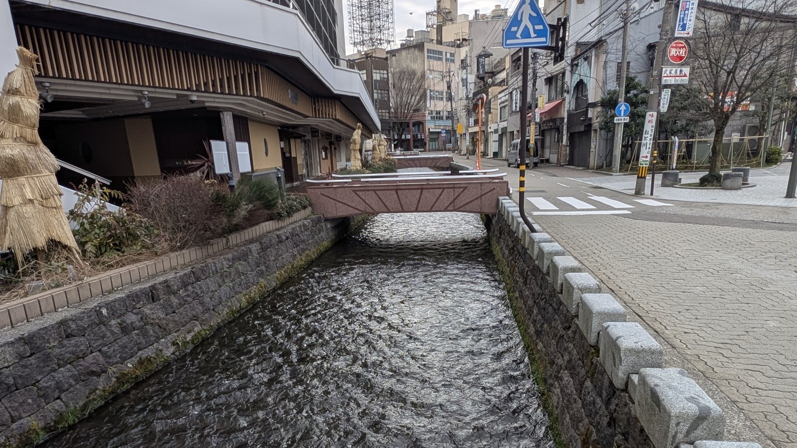 金沢のお香とアロマの香り専門店(石川県金沢市)・金沢観光地・金沢の観光スポット武家屋敷跡近く・人気でおすすめのお土産処-お香専門店のアロマ香房焚屋