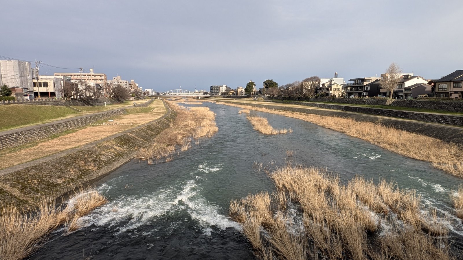 金沢のお香とアロマの香り専門店(石川県金沢市)・金沢観光地・金沢の観光スポット武家屋敷跡近く・人気でおすすめのお土産処-お香専門店のアロマ香房焚屋