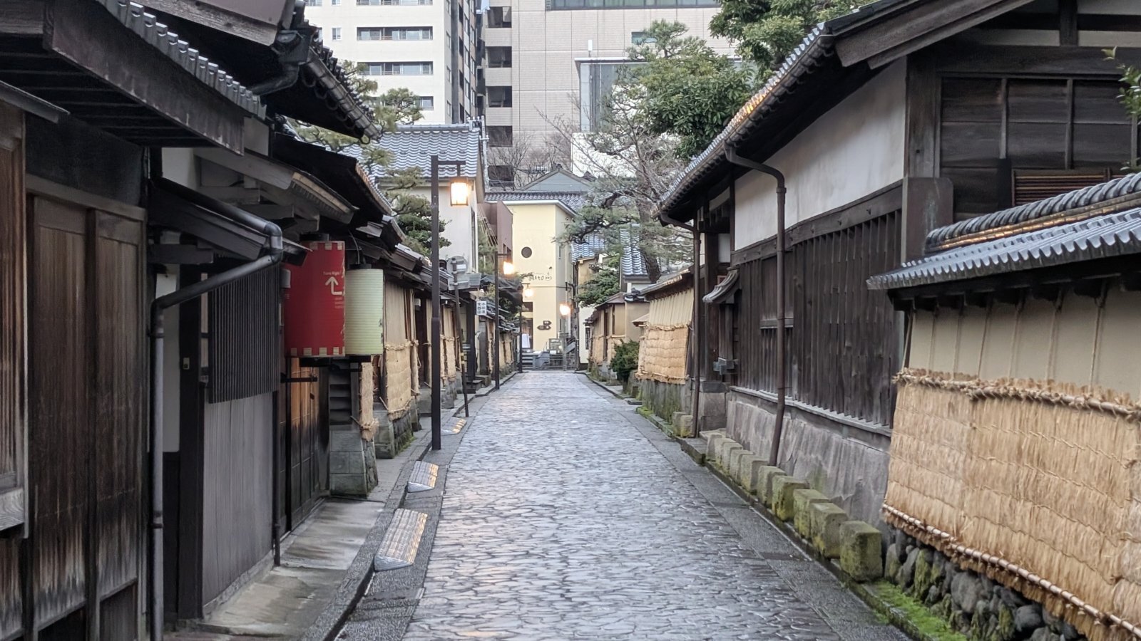 金沢のお香とアロマの香り専門店(石川県金沢市)・金沢観光地・金沢の観光スポット武家屋敷跡近く・人気でおすすめのお土産処-お香専門店のアロマ香房焚屋