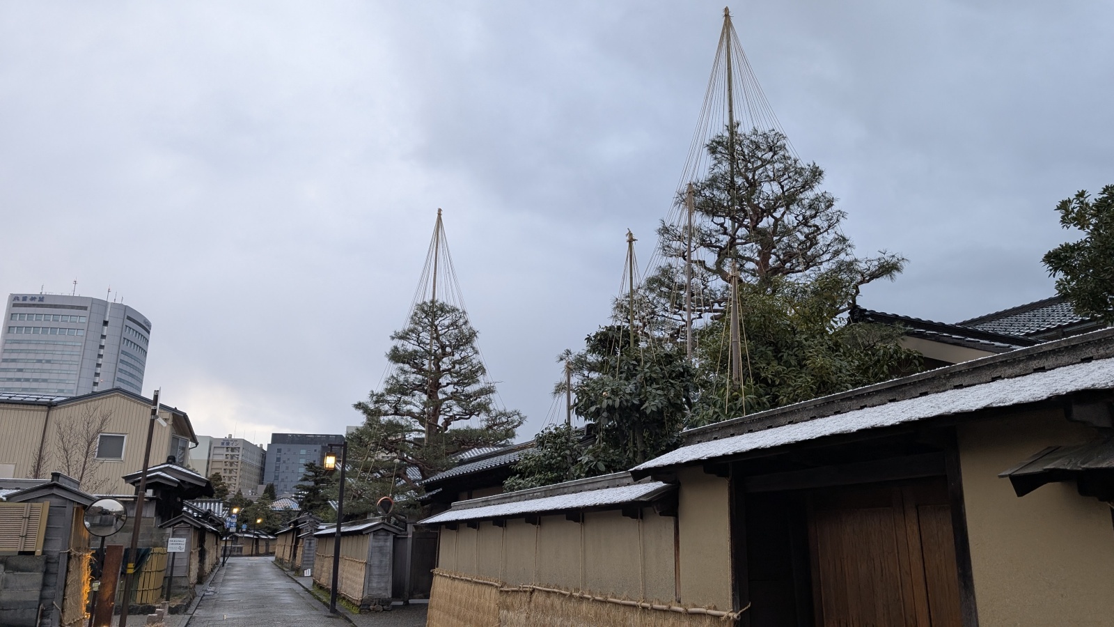 金沢のお香とアロマの香り専門店(石川県金沢市)・金沢観光地・金沢の観光スポット武家屋敷跡近く・人気でおすすめのお土産処-お香専門店のアロマ香房焚屋