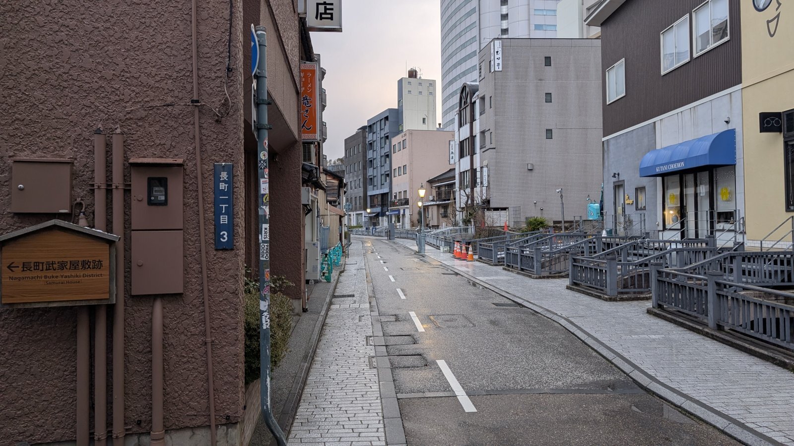 金沢のお香とアロマの香り専門店(石川県金沢市)・金沢観光地・金沢の観光スポット武家屋敷跡近く・人気でおすすめのお土産処-お香専門店のアロマ香房焚屋