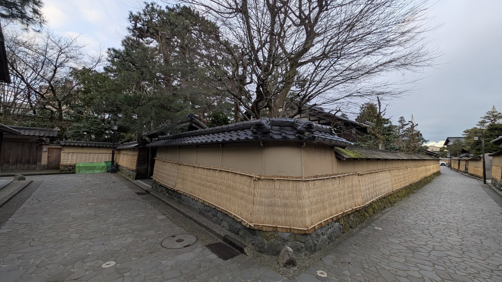 金沢のお香とアロマの香り専門店(石川県金沢市)・金沢観光地・金沢の観光スポット武家屋敷跡近く・人気でおすすめのお土産処-お香専門店のアロマ香房焚屋