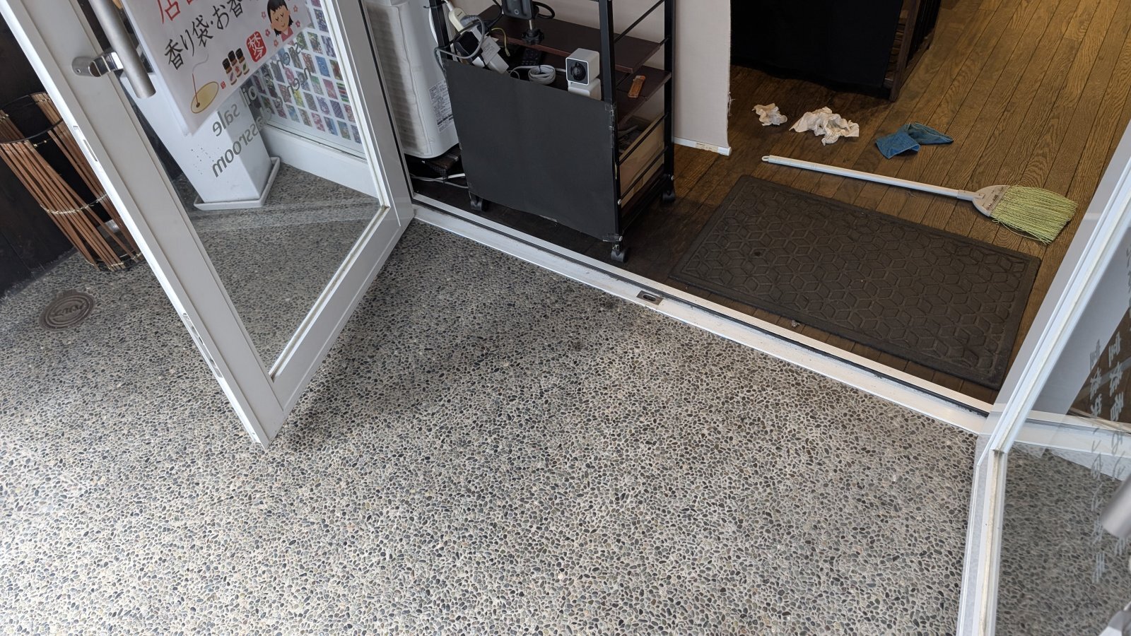 金沢のお香とアロマの香り専門店(石川県金沢市)・金沢観光地・金沢の観光スポット武家屋敷跡近く・人気でおすすめのお土産処-お香専門店のアロマ香房焚屋