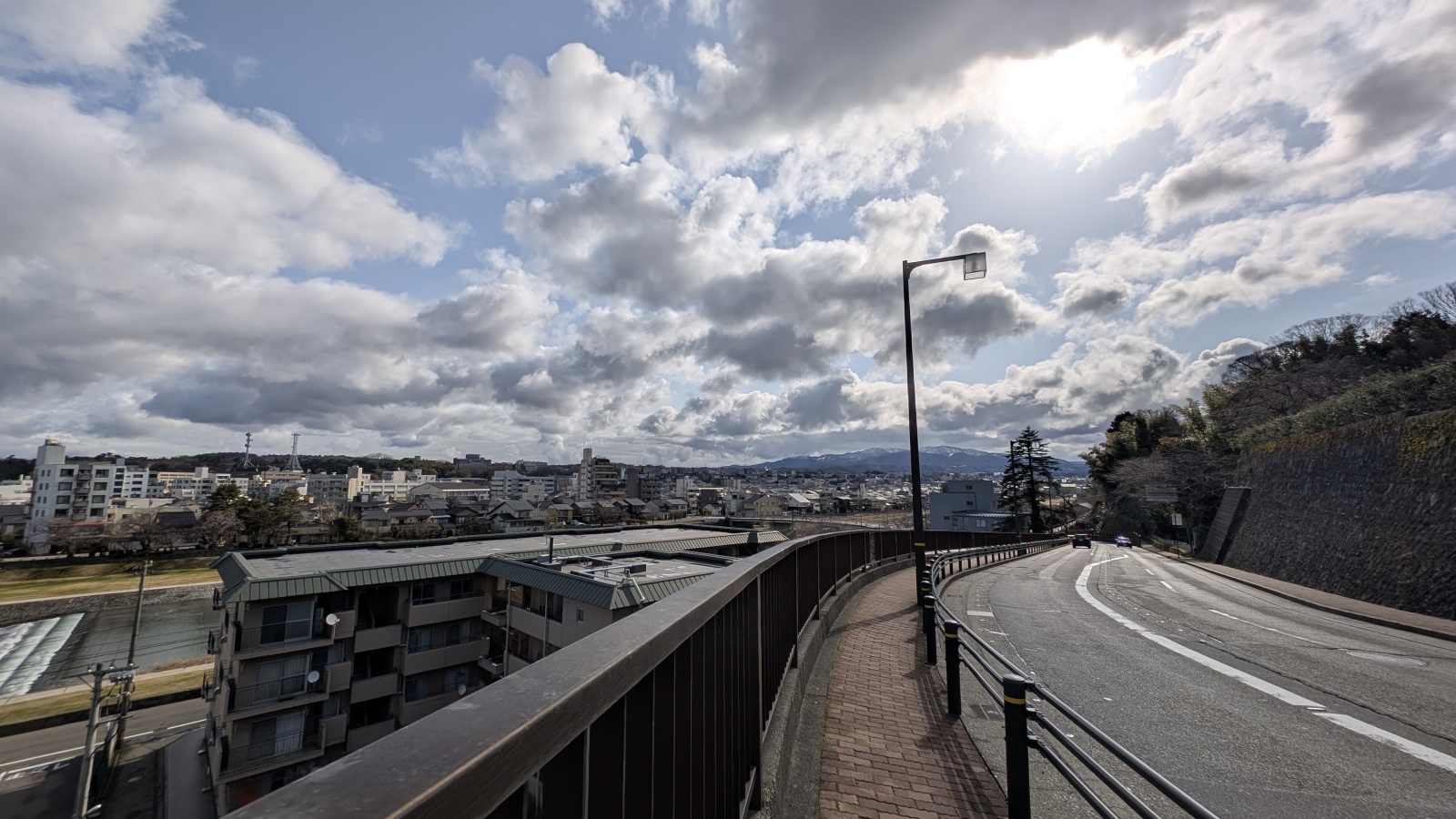 金沢のお香とアロマの香り専門店(石川県金沢市)・金沢観光地・金沢の観光スポット武家屋敷跡近く・人気でおすすめのお土産処-お香専門店のアロマ香房焚屋