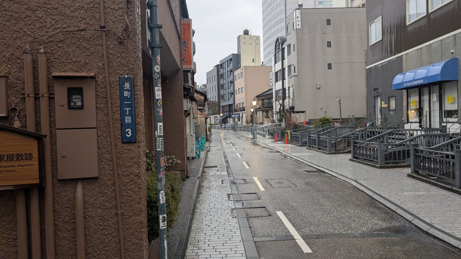 金沢のお香とアロマの香り専門店(石川県金沢市)・金沢観光地・金沢の観光スポット武家屋敷跡近く・人気でおすすめのお土産処-お香専門店のアロマ香房焚屋