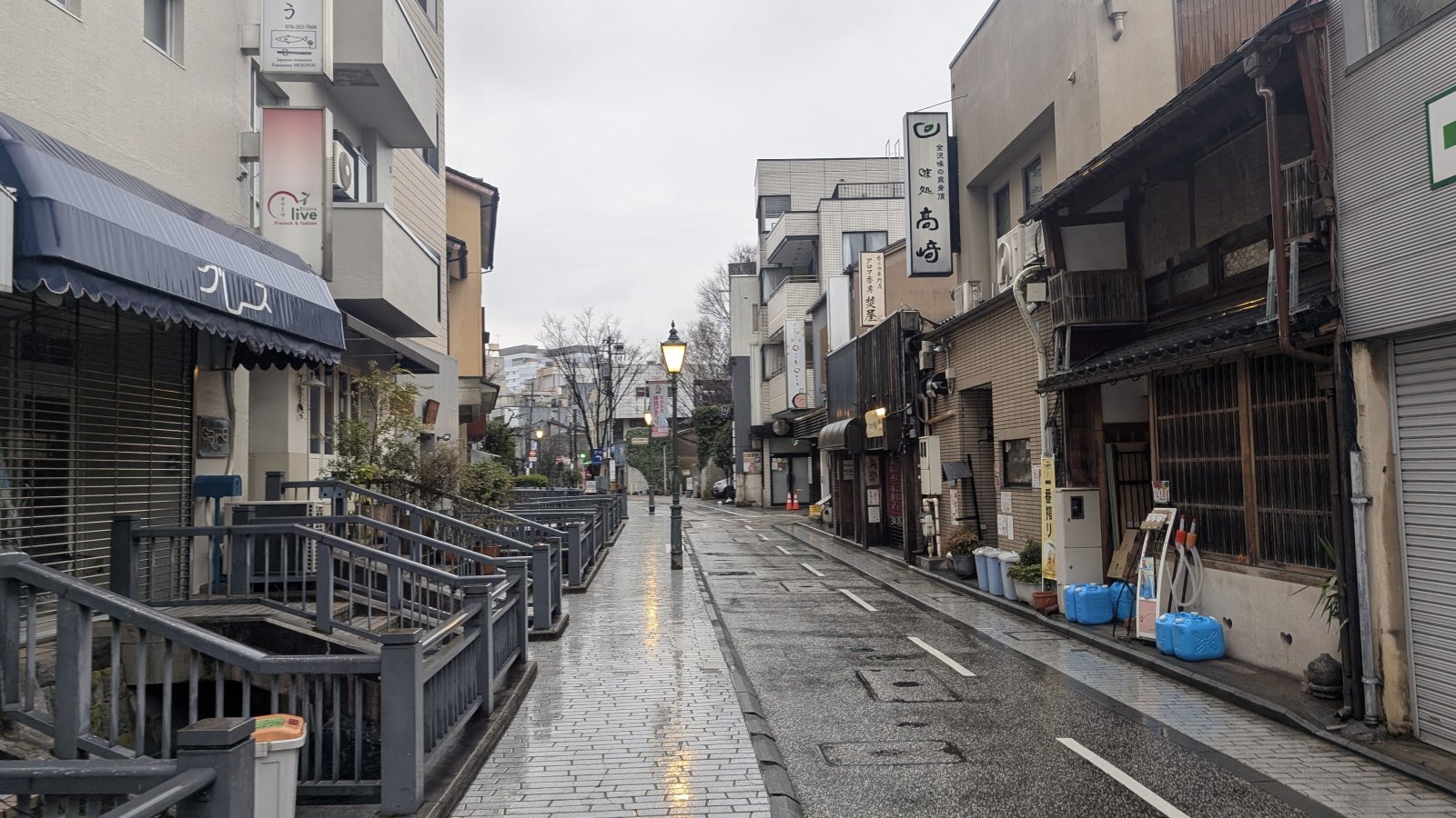 金沢のお香とアロマの香り専門店(石川県金沢市)・金沢観光地・金沢の観光スポット武家屋敷跡近く・人気でおすすめのお土産処-お香専門店のアロマ香房焚屋